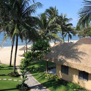 Resort Làng Tre Mũi Né